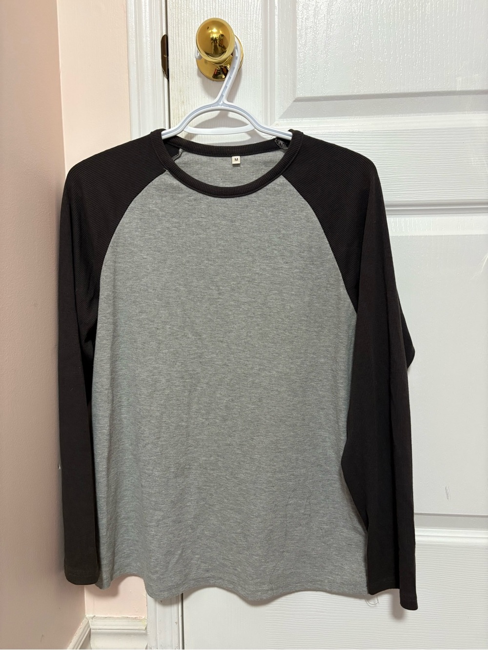 Two-Tone Long Sleeve Raglan Shirt - Gray/Black